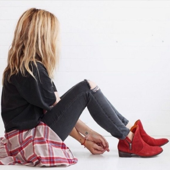 Matisse Red Suede Western “Dandy” Boot - Picture 1 of 4